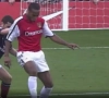 Video: wow! 16 jaar geleden scoorde Thierry Henry deze wereldgoal voor Arsenal