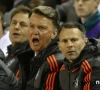 'United schiet eindelijk wakker en gaat resoluut voor Mourinho, maar het is Van Gaal die bepaalt of de Special One komt'