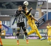 Gouden Stier Perbet zorgt voor ware sensatie in Charleroi tegen Lokeren