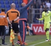 Okaka én Hasi onder vuur na snelle uitsluiting: "Het resultaat als je teveel domme spelers zet"