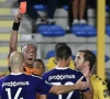 STVV-spelers zijn het oneens met beslissing Joeri Van de Velde: "Hij gaat richting de cornervlag" en "In Spanje is dit nooit rood"