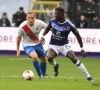 Prestatie van Badji in 'bloedeloze' topper wordt in negatief opzicht belicht: "In de jeugd moet toch nog een Tielemansje te vinden zijn?"