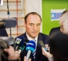 Vragen staat vrij, dacht Vanderhaeghe: "Die contractduur, dat was tien jaar zeker?"