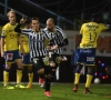 Charleroi halveert de kloof met Club Brugge en laat Waasland-Beveren niet in de top zes komen