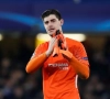 Van Hout en Pfaff neemt het op voor Courtois: "Ook kleine keepers hebben dit voor"