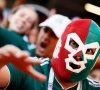 🎥 Heerlijke beelden: supporters helpen elkaar in Mexico