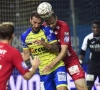 'Oostende en Waasland-Beveren zetten alles op alles voor degradatieduel, Waaslanders in de clinch met Kortrijk voor spits'