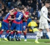 Dat krijg je dan als ze al geplaatst zijn: zowat alle grote clubs verliezen, Courtois met billen bloot, doelpuntenfestijn met kaarten en elfmeters in Amsterdam