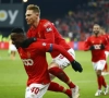 Standard verzorgt de show en walst over onmondig Zulte Waregem dichterbij play-off 1