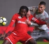 Onvermijdelijke Mbokani trapt tien Antwerp-spelers nog naar gelijkspel tegen Standard