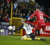 ? Hoogspanning op Daknam, fans van Lokeren en Essevee tonen duidelijke spandoeken