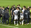 Bayat verweert zich na scherpe kritiek: "Voetbal heeft perceptie tegen", analisten geven ook hém de wind van voren: "Politie staat erop te kijken"