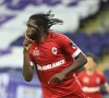 Anderlecht zegt neen: 'Mbokani kiest voor een verlengd verblijf bij Royal Antwerp FC'