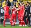Schitterend gebaar: Dortmund-doelman laat strafschop expres binnen