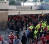 🎥 Liverpool fans staan vast aan de ingang van het stadion: Champions League-finale met drie kwartier uitgesteld