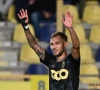 Denis Dragus op weg naar de exit