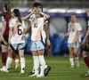 Bittere pil: Red Flames worden weggespeeld door wereldkampioen Spanje