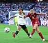 Duitsland en Zweden scharen zich in de kwartfinales na pittige wedstrijden