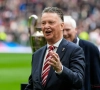 Louis van Gaal op het randje bij signeersessie: "Ik ben geen homo"