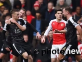 Fenomeen Vardy slaat weer toe: zelf de penalty uitlokken en nummer 19 in doel poeieren!