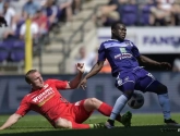 Okaka houdt in de laatste minuut Anderlecht in titelrace