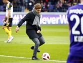 Evenepoel haalt vergelijking tussen voetbal en wielrennen onderuit: "Voetbal is meer belastend voor je lichaam"