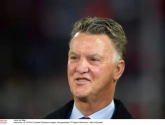 🎥  Fantastisch: Louis Van Gaal verschijnt op pupillentraining, en spelt jeugdspeler de les nadat hij hem niet aankijkt