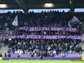 📷 Supporters Beerschot komen met duidelijk spandoek en willen één man