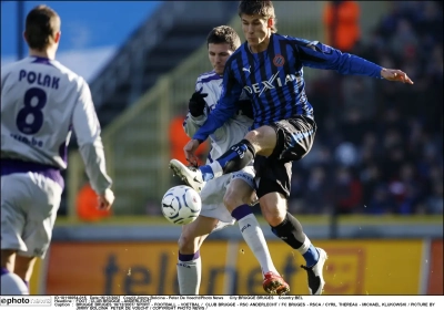 'Zoon van ex-speler Club Brugge en La Louvière in belangstelling van Belgische clubs'