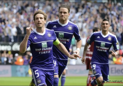 Er waren twijfels, maar impact Biglia bij Anderlecht is duidelijk zichtbaar: jongeren hangen aan zijn lippen