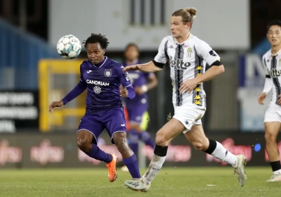 DONE DEAL: ex-speler van Anderlecht, Club Brugge en Union SG naar de uitgang geduwd