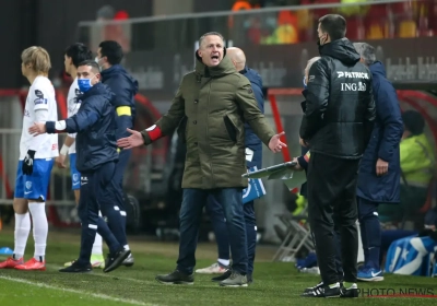 Ex-Anderlechttrainer haalt keihard uit naar club waar hij nu genadeloos op de keien wordt gegooid: "Zo ga je niet met mensen om"