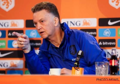 Wayne Rooney vertelt hilarische anekdote over de eerste ontmoeting van vrouwlief Coleen met... Louis van Gaal