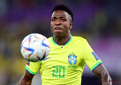 📷 Vinicius Junior laat Instagram ontploffen door foto met nieuw lief