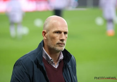 Waarom koos Philippe Clément niet voor Ajax, maar voor de nummer 23 uit Engelse tweede klasse?