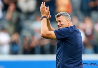 📷 'Situatie van Oscar Garcia bij Ajax staat op ontploffen'