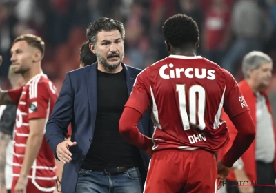 🎥 Rode Duivel maakt verdediging van Carl Hoefkens belachelijk met compleet waanzinnig doelpunt