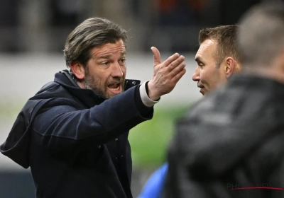 Twee aangename verrassingen in de eerste oefenwedstrijd van Charleroi: "Hij heeft elementen toegevoegd die we misten"