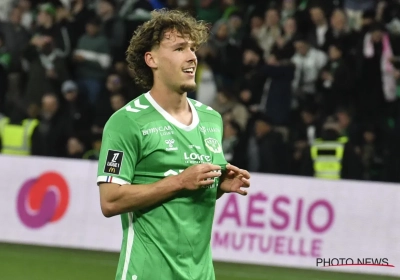 'Stassin verhoogt de druk op huidige werkgever om transfer te forceren'