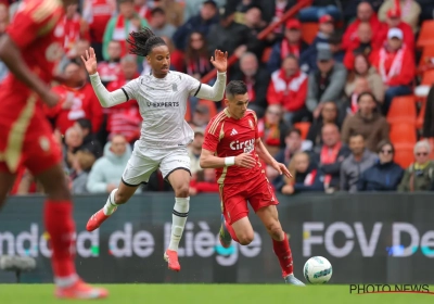 🎥 POLL: Werd Standard bestolen tegen Charleroi? Bert Put zag geen graten in elleboogstoot van Jeremy Petris