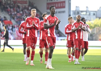 Antwerp geeft niet op: transferdossier voor middenvelder blijft op bureau Overmars liggen