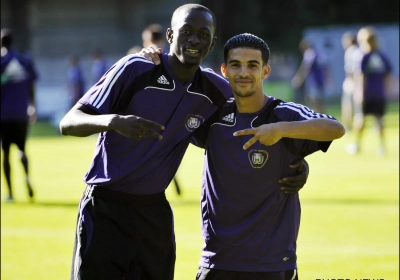 Leuke verrassing in Brussel: zoon van voormalige Anderlecht-speler wordt nu zelf prof bij paars-wit