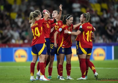 Wereldkampioen Spanje maakt heel wat indruk tegen Portugal en zet titelambities kracht bij