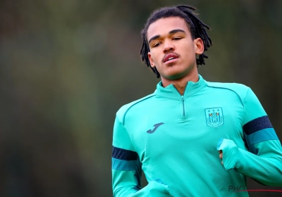 35 spelers en nieuwe gezichten: wie zijn de 7 grote talenten die Anderlecht meenam op stage?