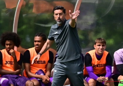 Besnik Hasi komt met verklaringen: 20 minuten goed, maar dan... "Het is onmogelijk"