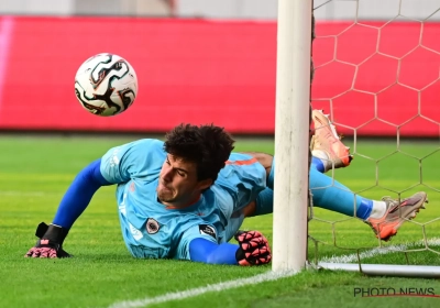 Manchester United gaat all-in: 'Engelse topclub loopt blauwtje en gaat voluit voor Lammens als nieuwe nummer één'