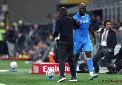 Antonio Conte reageert voor het eerst op blessure van Romelu Lukaku