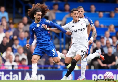 Massale paniek na Chelsea-Fulham: politie pakt tiener op die 'gewapend' was en gekleed was in helm en kogelvrije vest