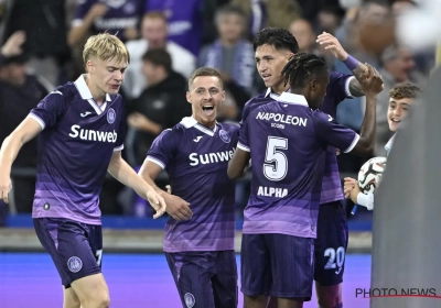 📷 Anderlecht-speler komt tegen Genk met mooi eerbetoon aan overleden broertje van dertien