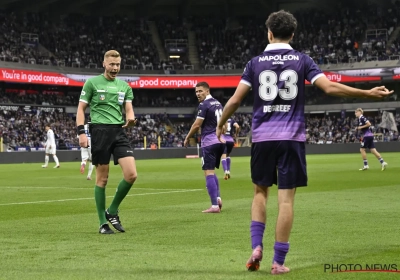 Serge Gumienny laat er geen twijfel over bestaan na rode kaart in Anderlecht - Genk